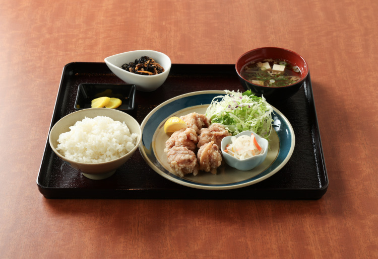 北湘 唐揚げ定食